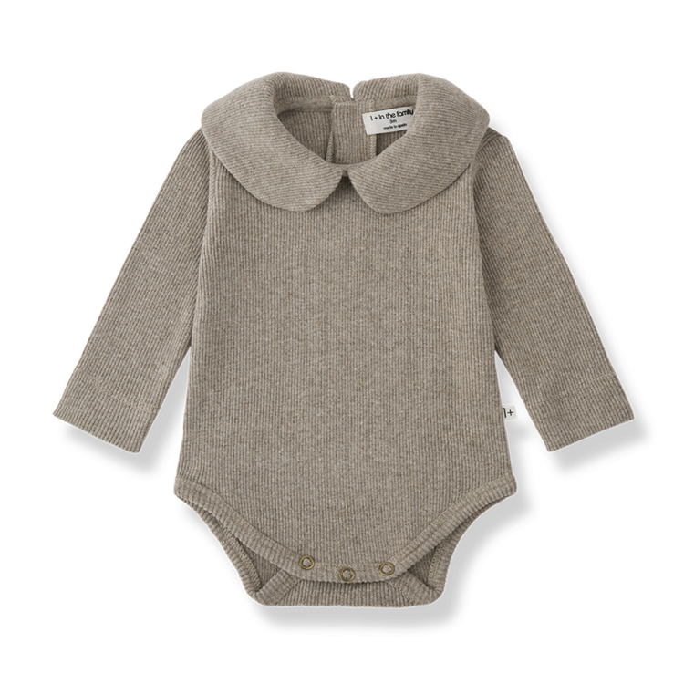 1+ in the family Avellino Collar Body - Canapa