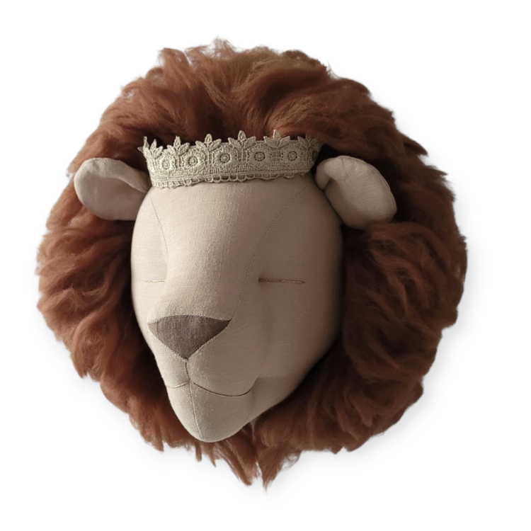 Love me Decoration Lion Beige With A Chestnut Mane