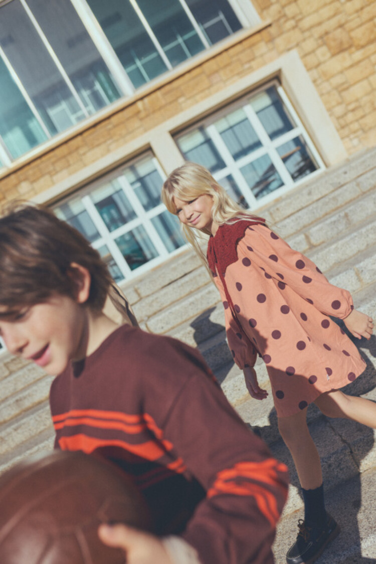 COZMO Oslo Striped Sweatshirt - Chocolate