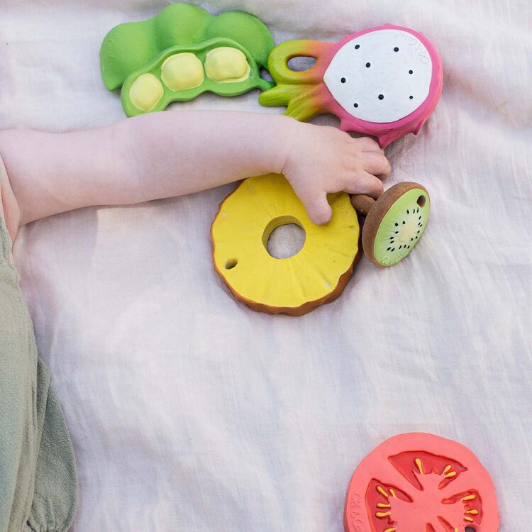 Oli & Carol Pineapple Teething Ring
