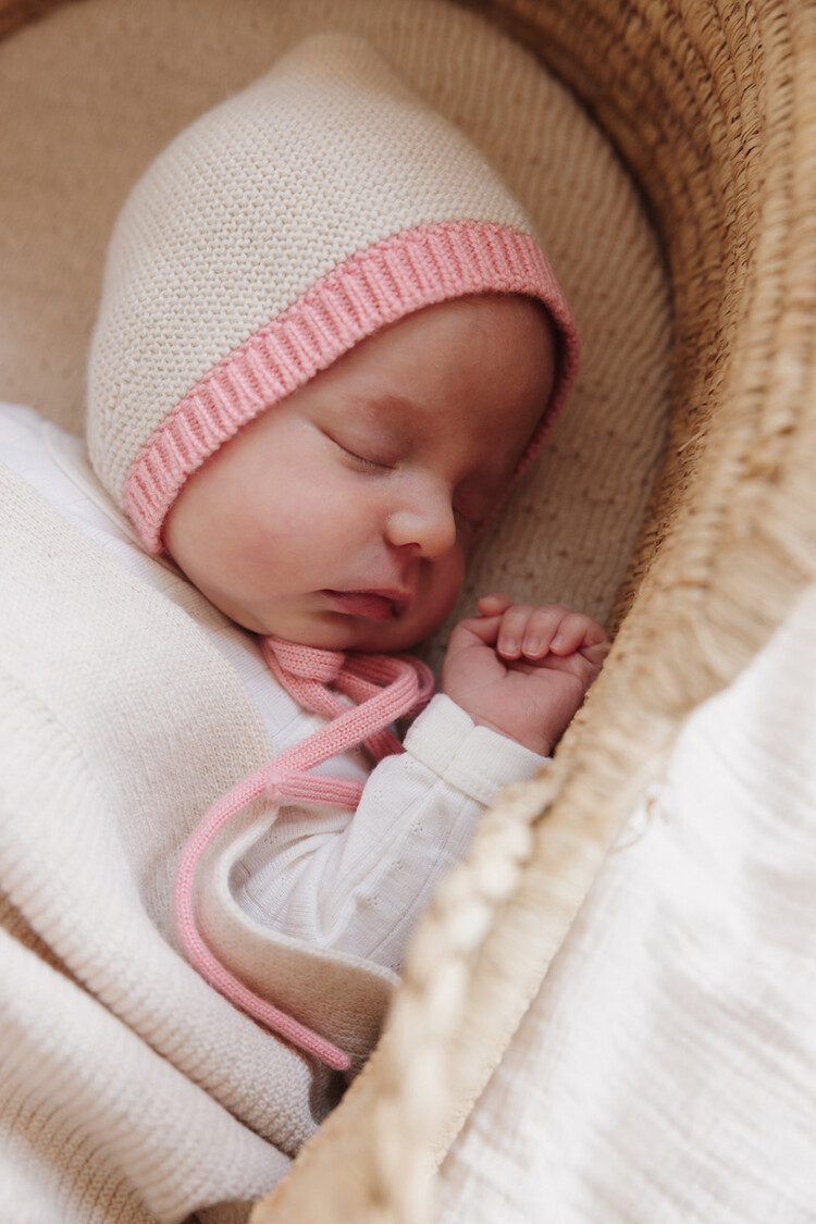 Hvid Bonnet Dolly - Cream/Bubblegum