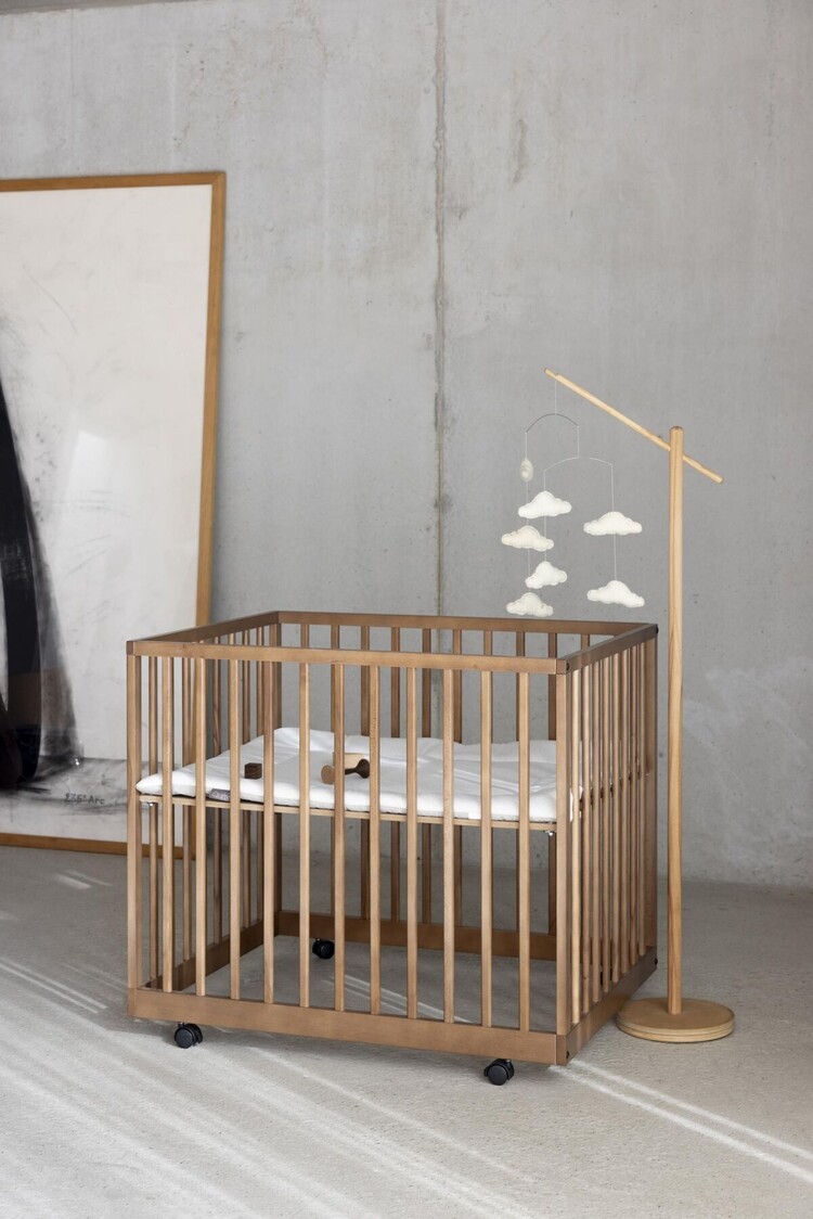 Quax Wooden Stand - Mobile