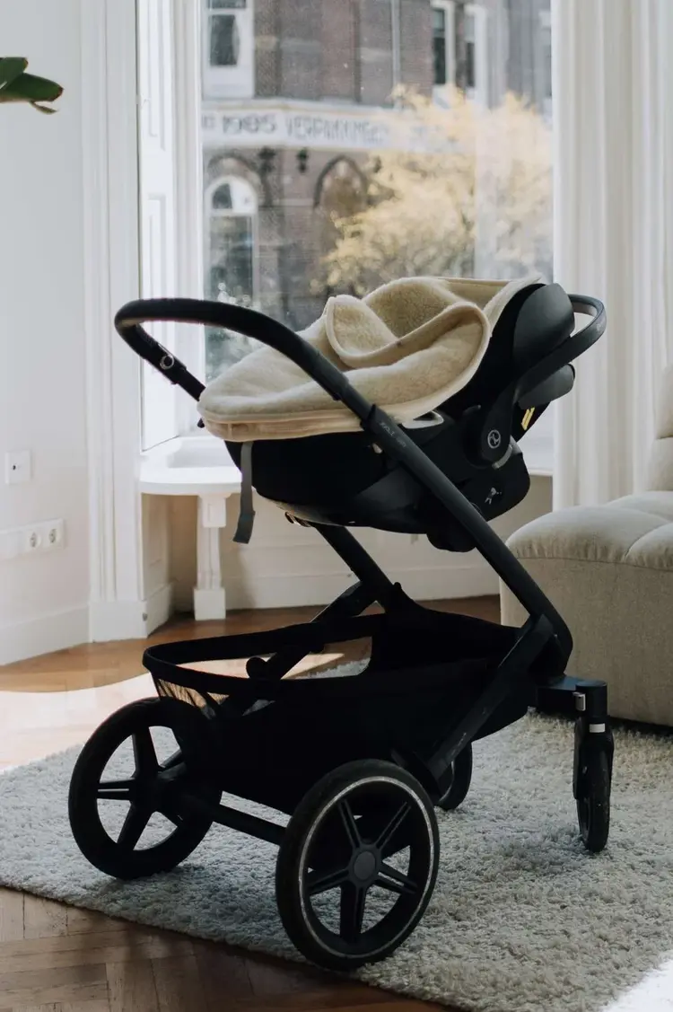 Kico Label Baby Voetenzak voor Autostoel - Beige