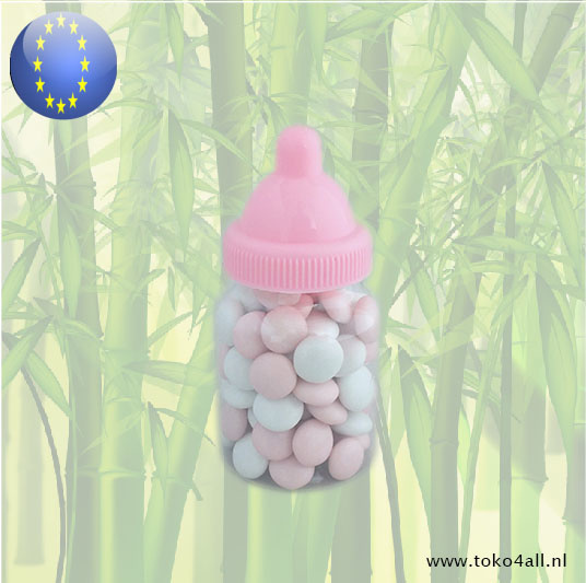 Baby fles met roze witte chocolade dragees 58 gr