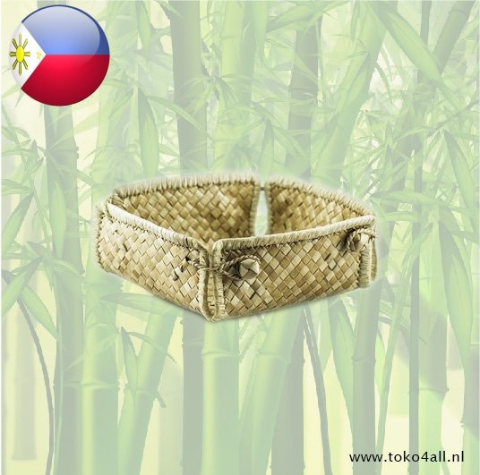 Pandan folding basket 14 x 14 x 5 cm