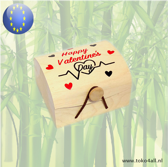 Wooden Gift box Happy Valentines Day 9 x 10 x 6 cm