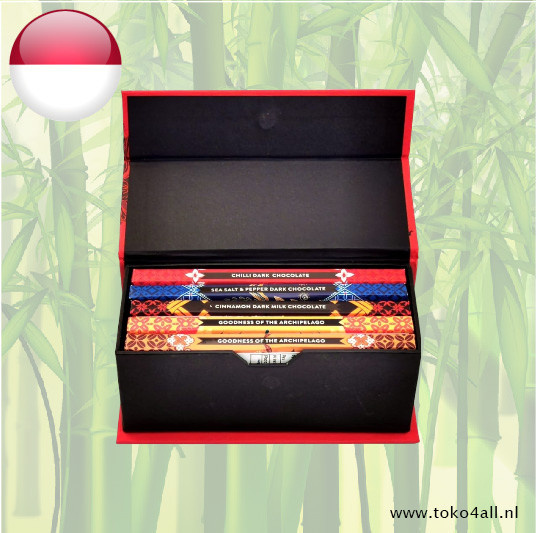 Krakakoa Gift packaging with 5 chocolate bars 250 gr