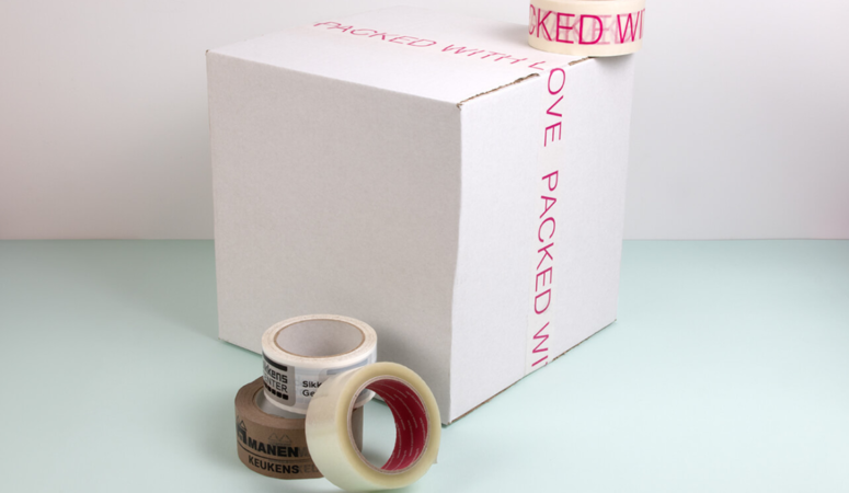 Verpacken mit Stil: die unverzichtbaren Vorteile von bedrucktem Klebeband