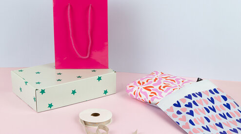 Bald ist es wieder Blue Monday: 5 fröhliche Verpackungsmaterialien, die Ihre Laune heben!