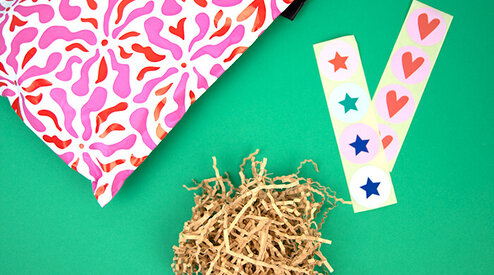 Bald ist wieder Frühling: Verleihen Sie Ihren Sendungen einen Frühlingsboost!