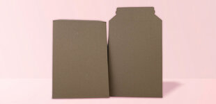 Briefumschläge aus Pappe