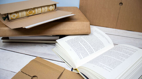 Effiziente Buchverpackungen: die besten Versandlösungen für Webshops und Verlage