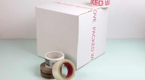 Verpakking in stijl: de onmisbare voordelen van bedrukt tape