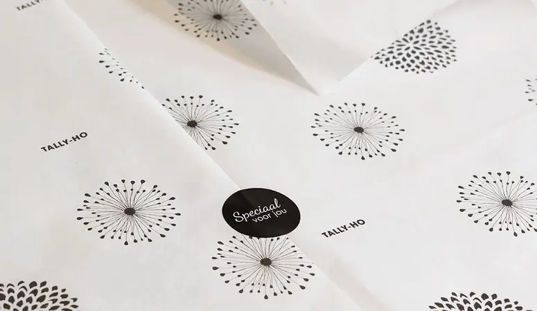 De Luxe van Vloeipapier: Waarom het Meer is dan Alleen Omslag