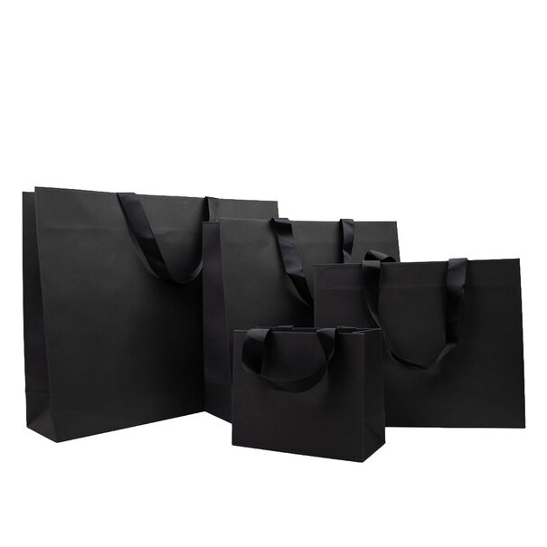 Levering uit voorraad 10x cadeautasjes Mat Zwart A5