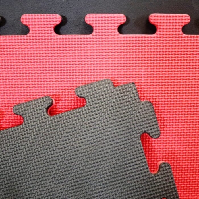 Buy2fight Puzzelmatten set 2,5 cm zwart/rood 12 m2