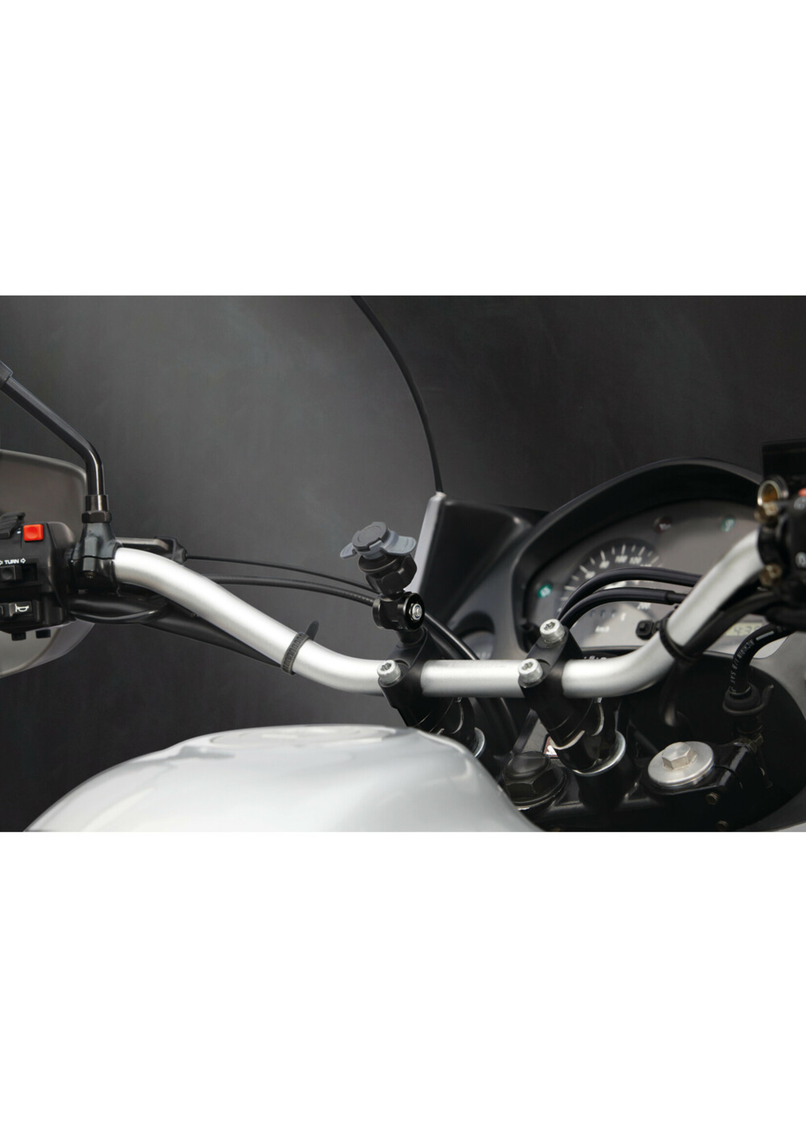 Optiline Titan M8 Pro, M8 schroef- en riserbevestiging