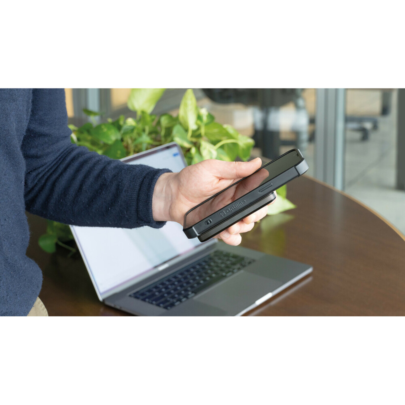 Optiline Mag Powerbank compatibel met Mag Case Optiline en MagSafe-technologie