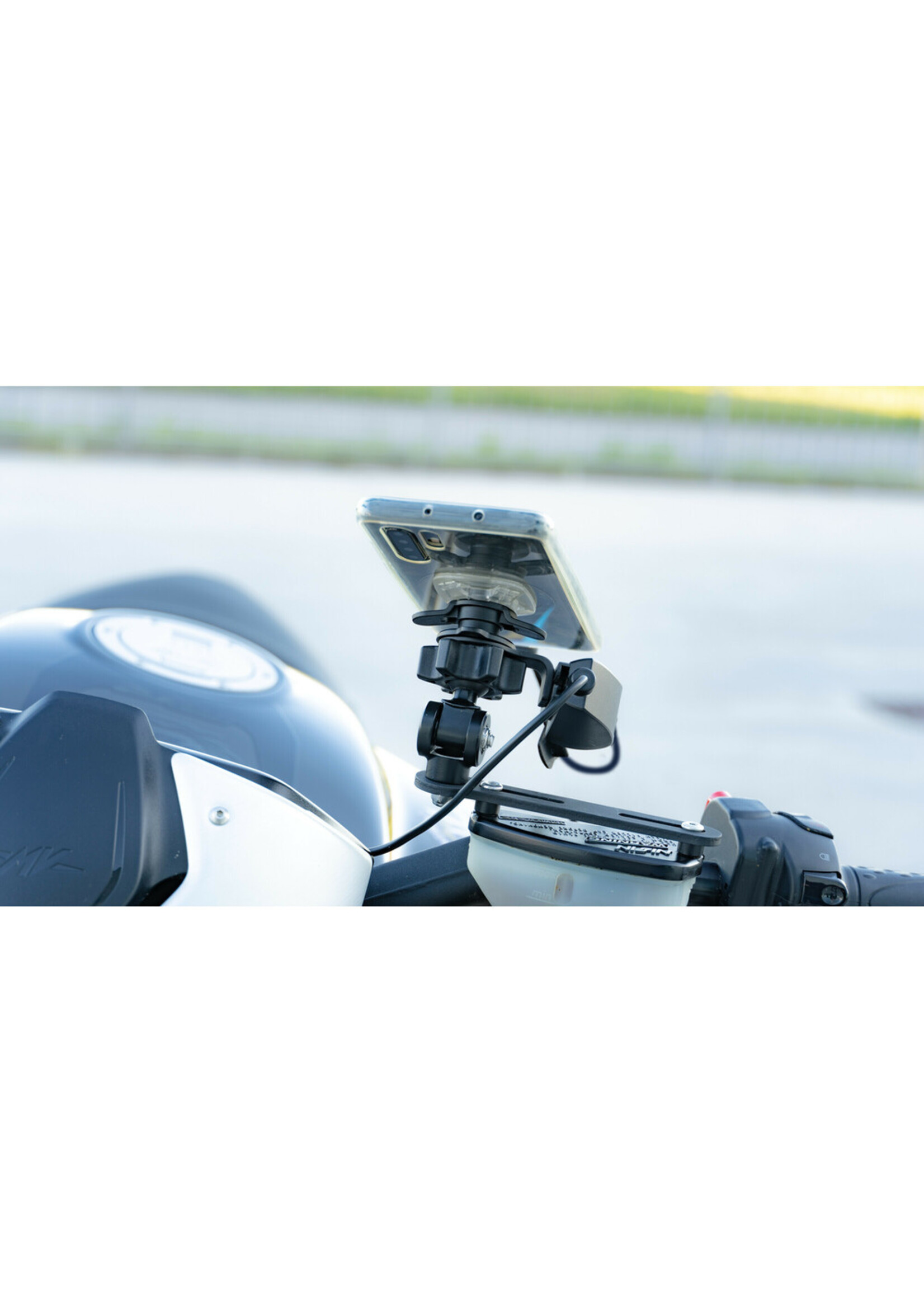 Optiline Trek, rainproof double usb charger, 3 types of fixing - 5400 mA - 30W - 12/24V