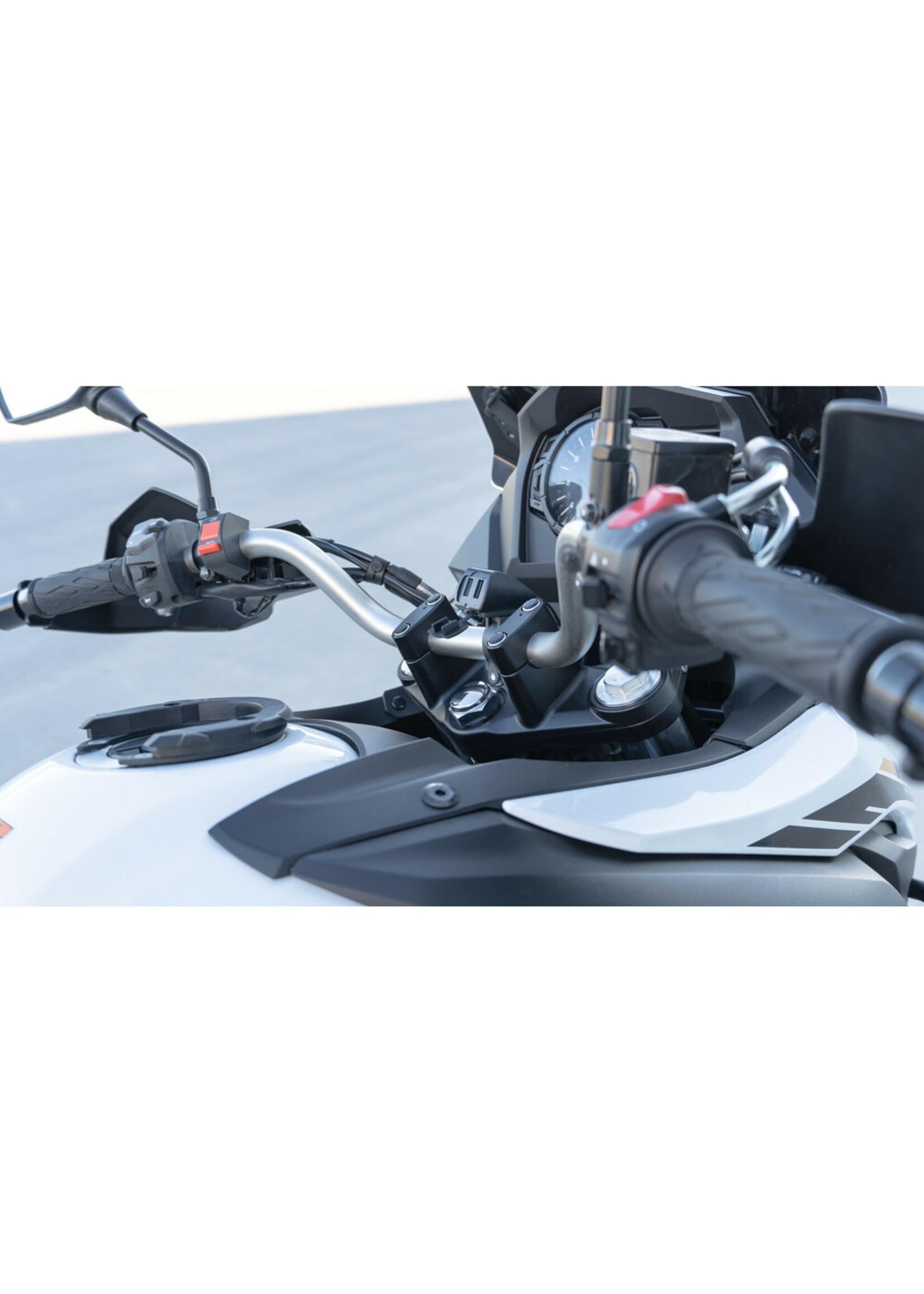 Optiline Trek, rainproof double usb charger, 3 types of fixing - 5400 mA - 30W - 12/24V