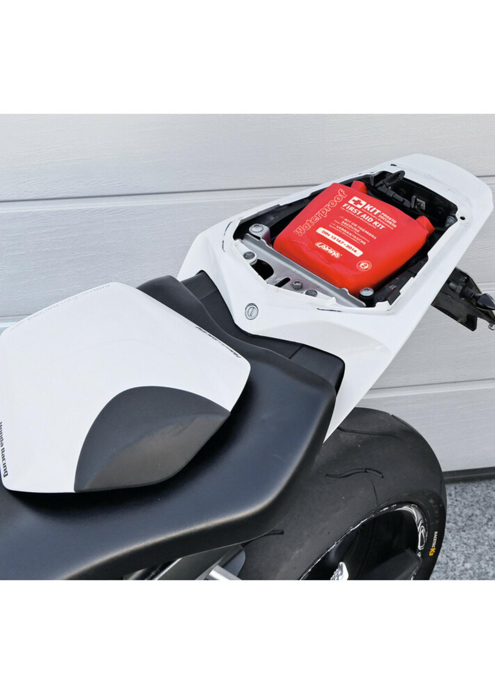 Lampa First aid-kit for cyclist and motorcyclist