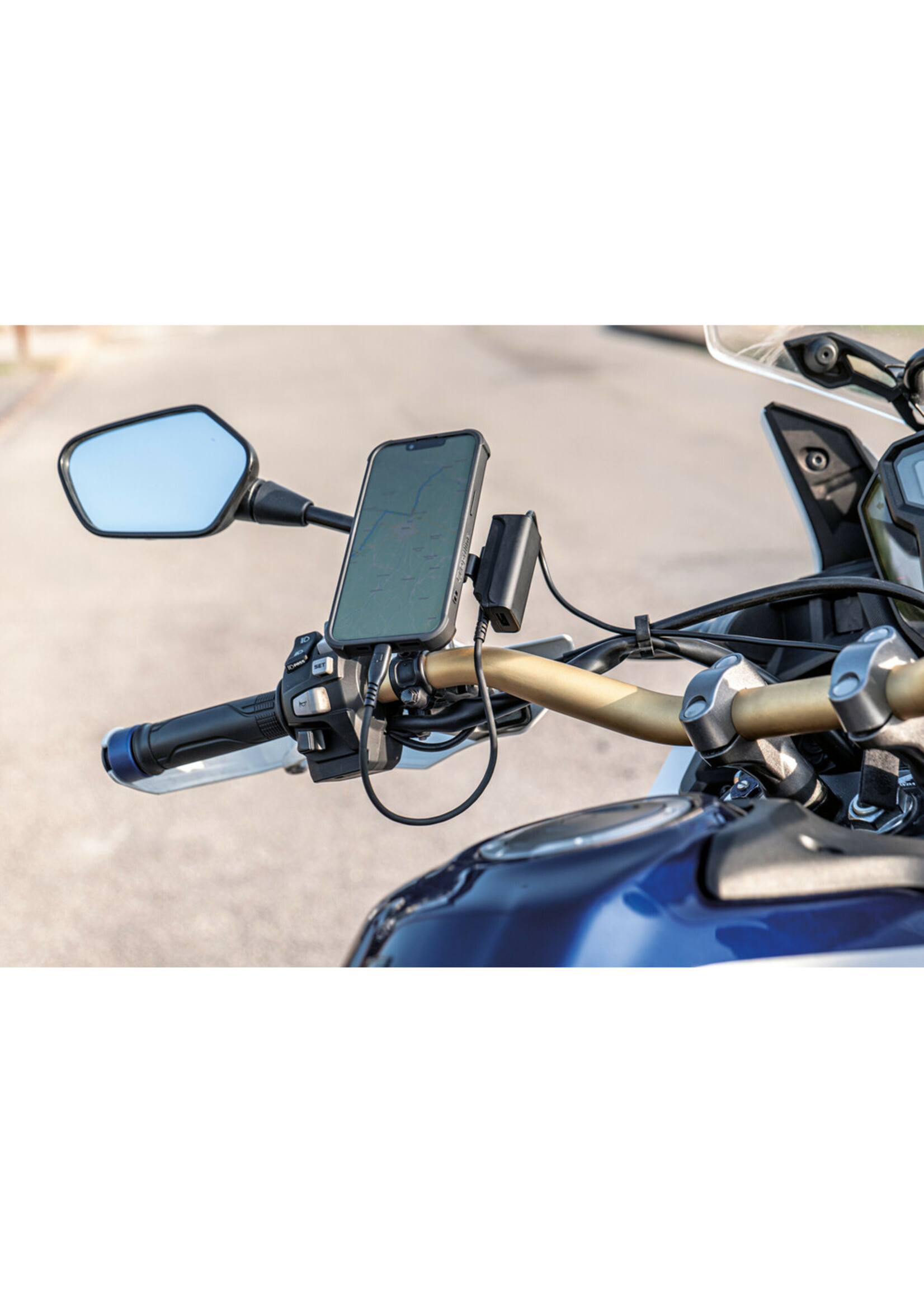 Optiline Trek X, USB charger with double USB socket (USB A + USB C) rainproof