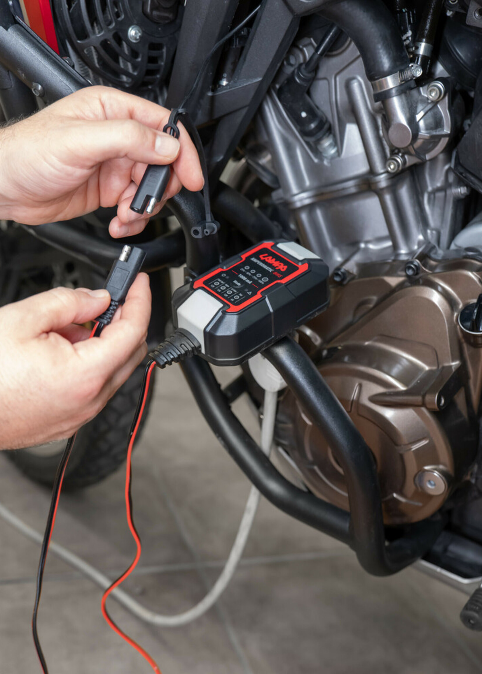 Optiline Trek X Dubbele USB (USB-A + USB-C) motorfietsaansluiting