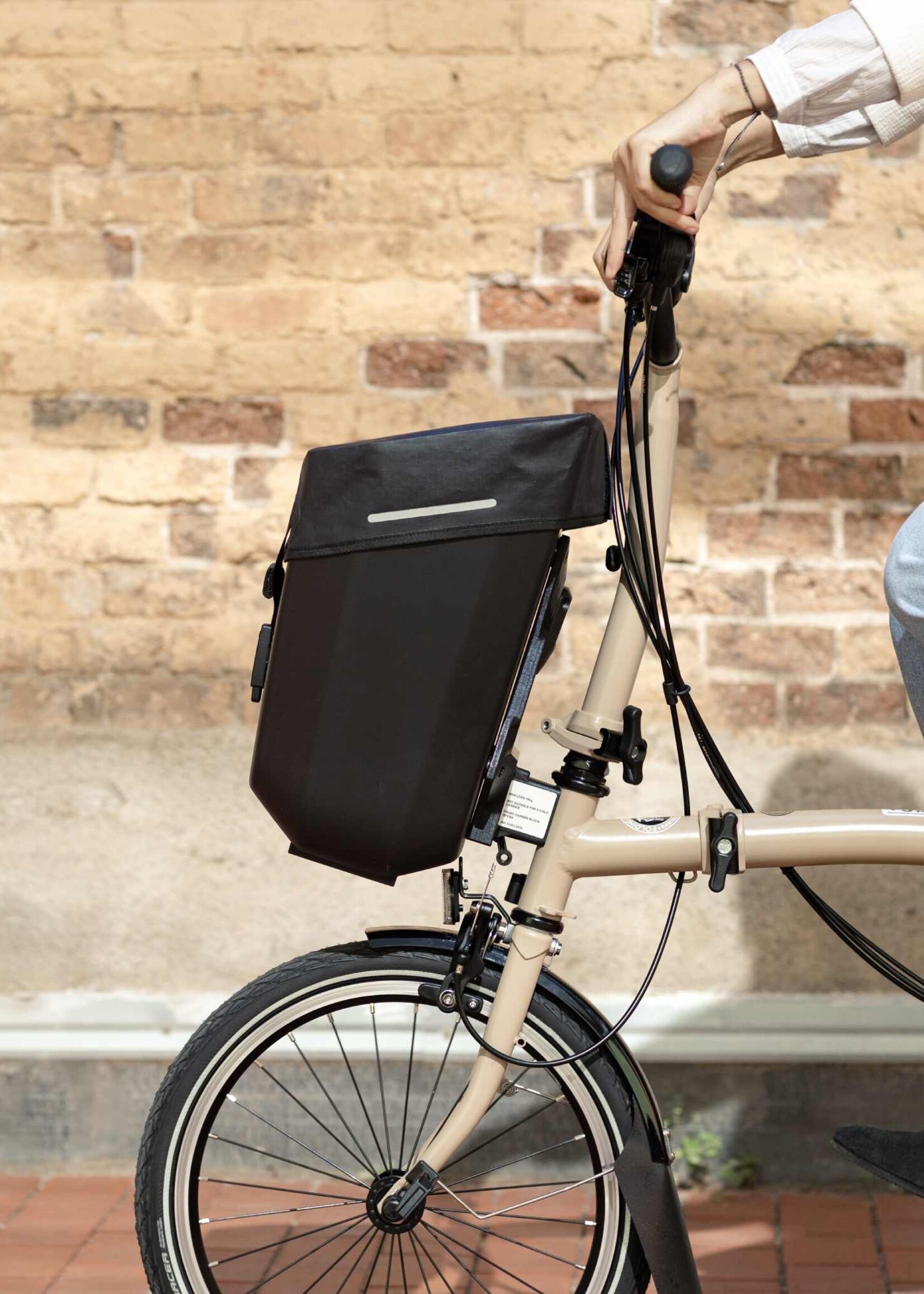 Shad Shad Daily Bike Box Rain Cover – Black