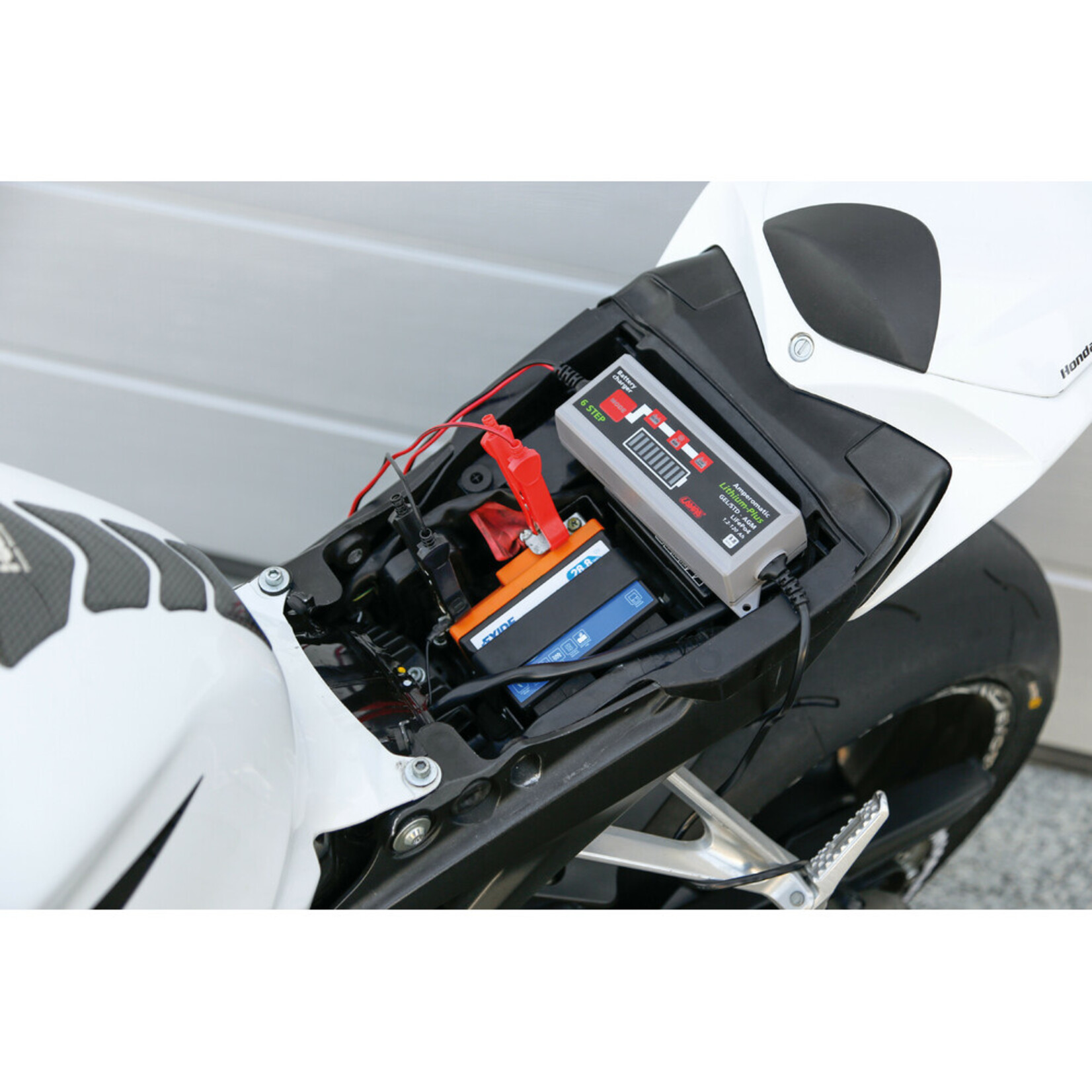 Lampa Amperomatic Lithium-Plus, intelligente acculader, 12V – 3,8A