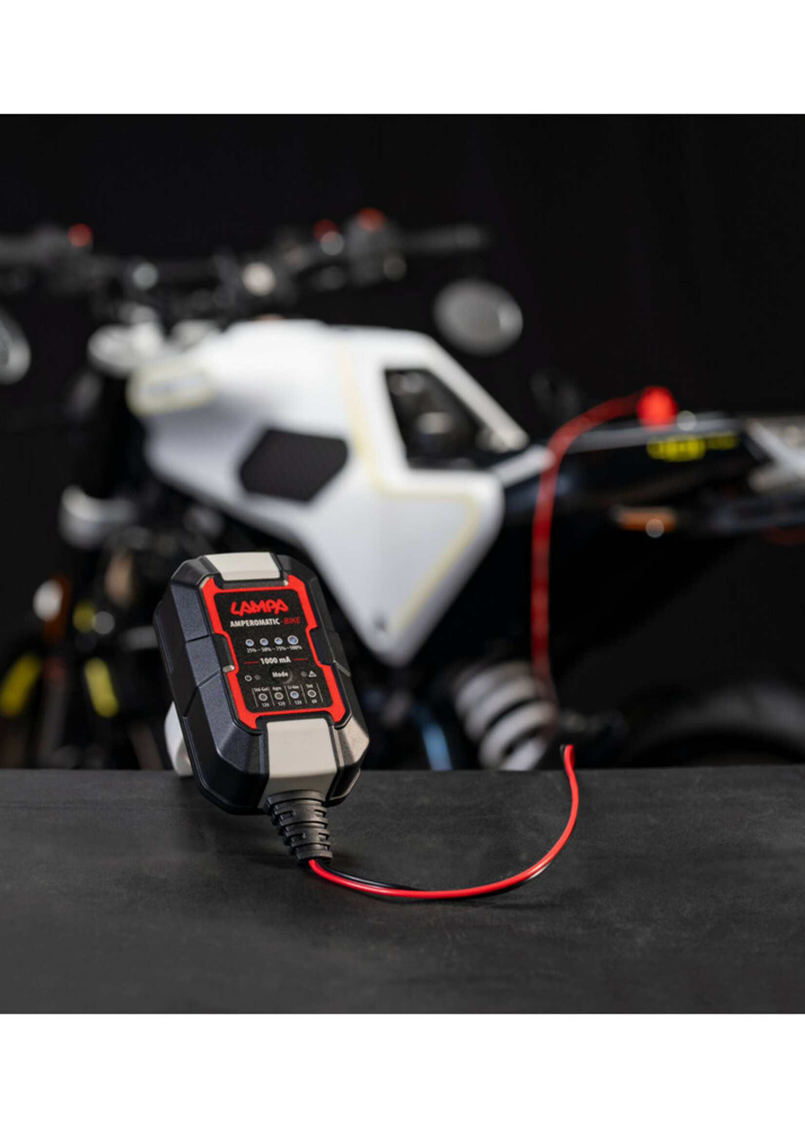 Lampa Amperomatic Bike, smart battery charger, 6/12V - 1A