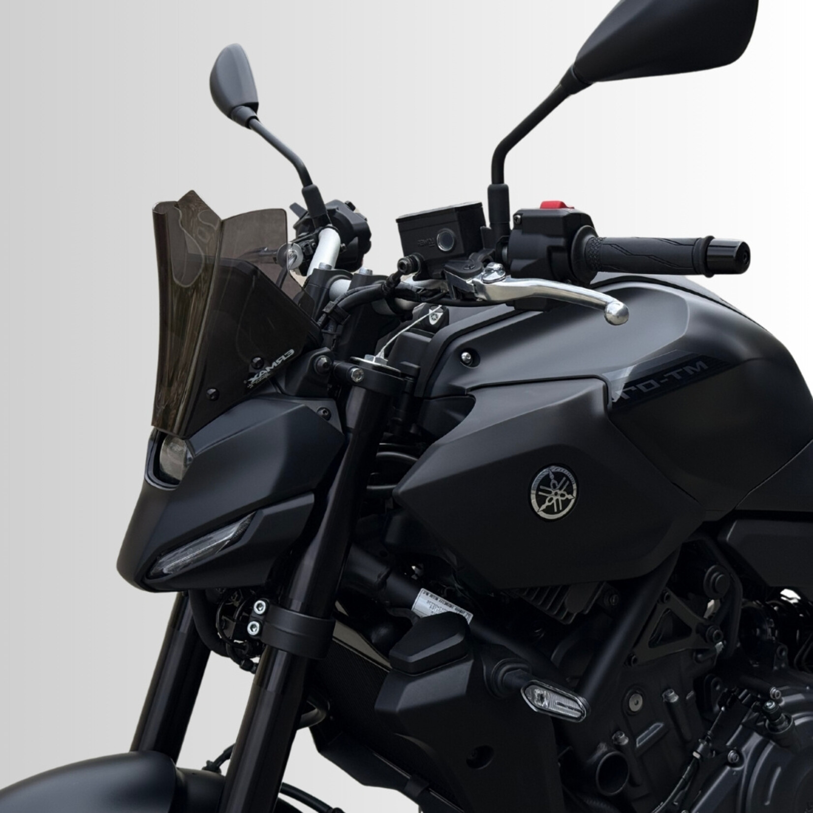 Ermax sport screen (22.5cm ) ermax for MT07(FZ 7 ) 2025 + fitting kit