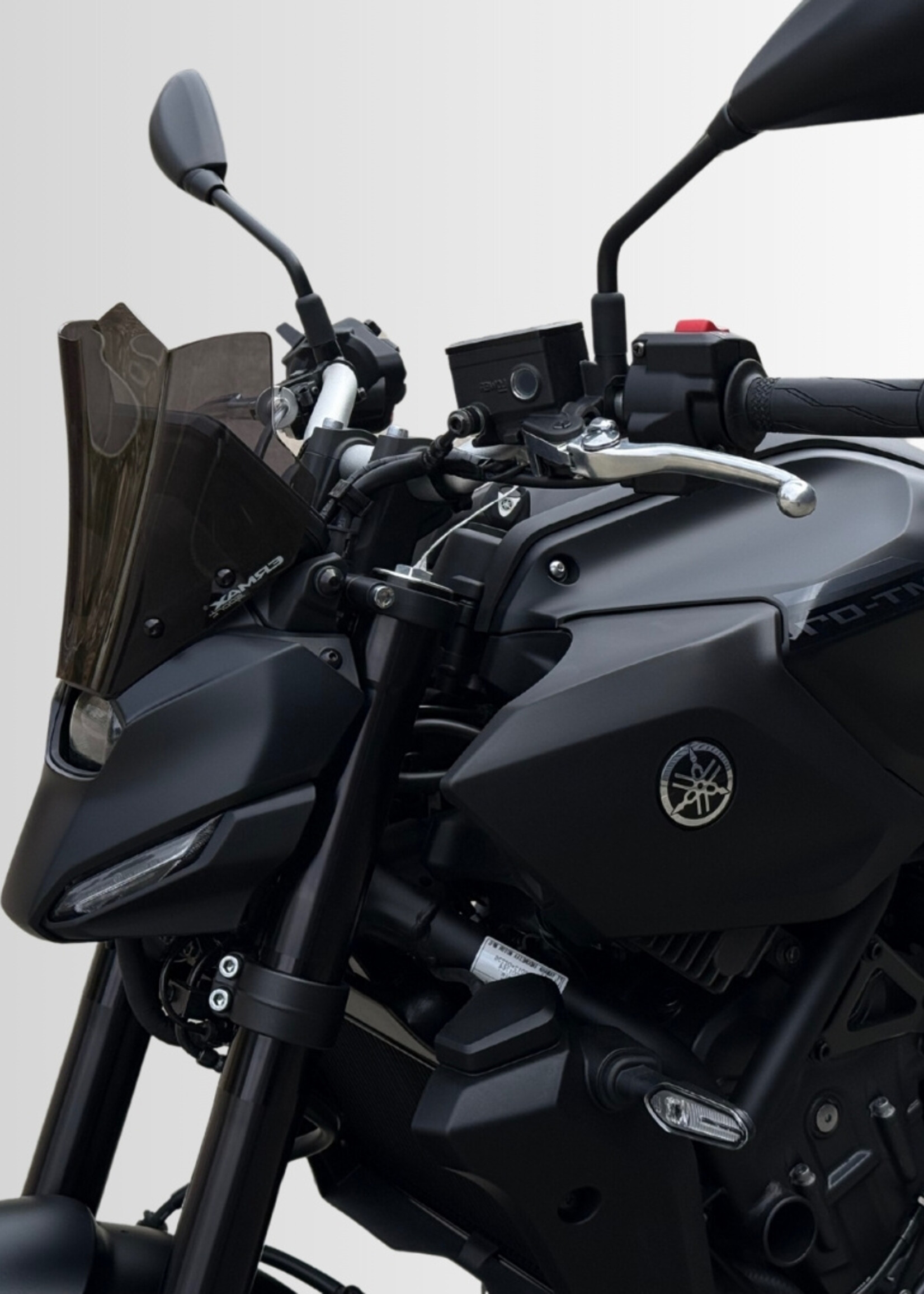 Ermax sport screen (22.5cm ) ermax for MT07(FZ 7 ) 2025 + fitting kit