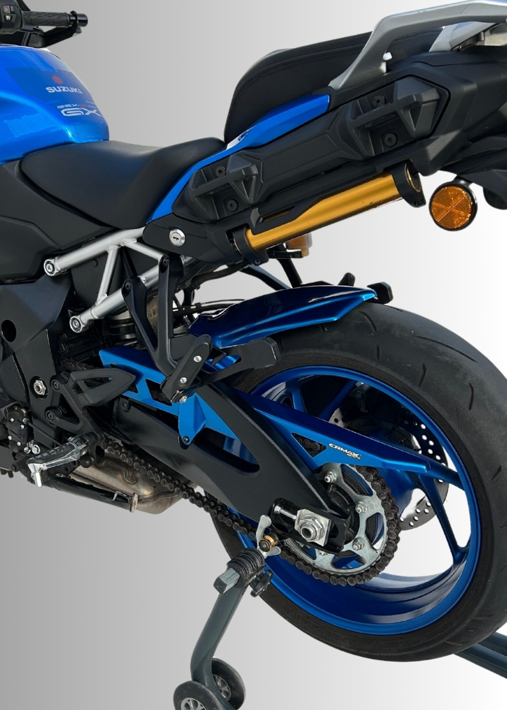 Ermax rear hugger ermaxGSX S 1000 GX 2024-2025 with chain guard