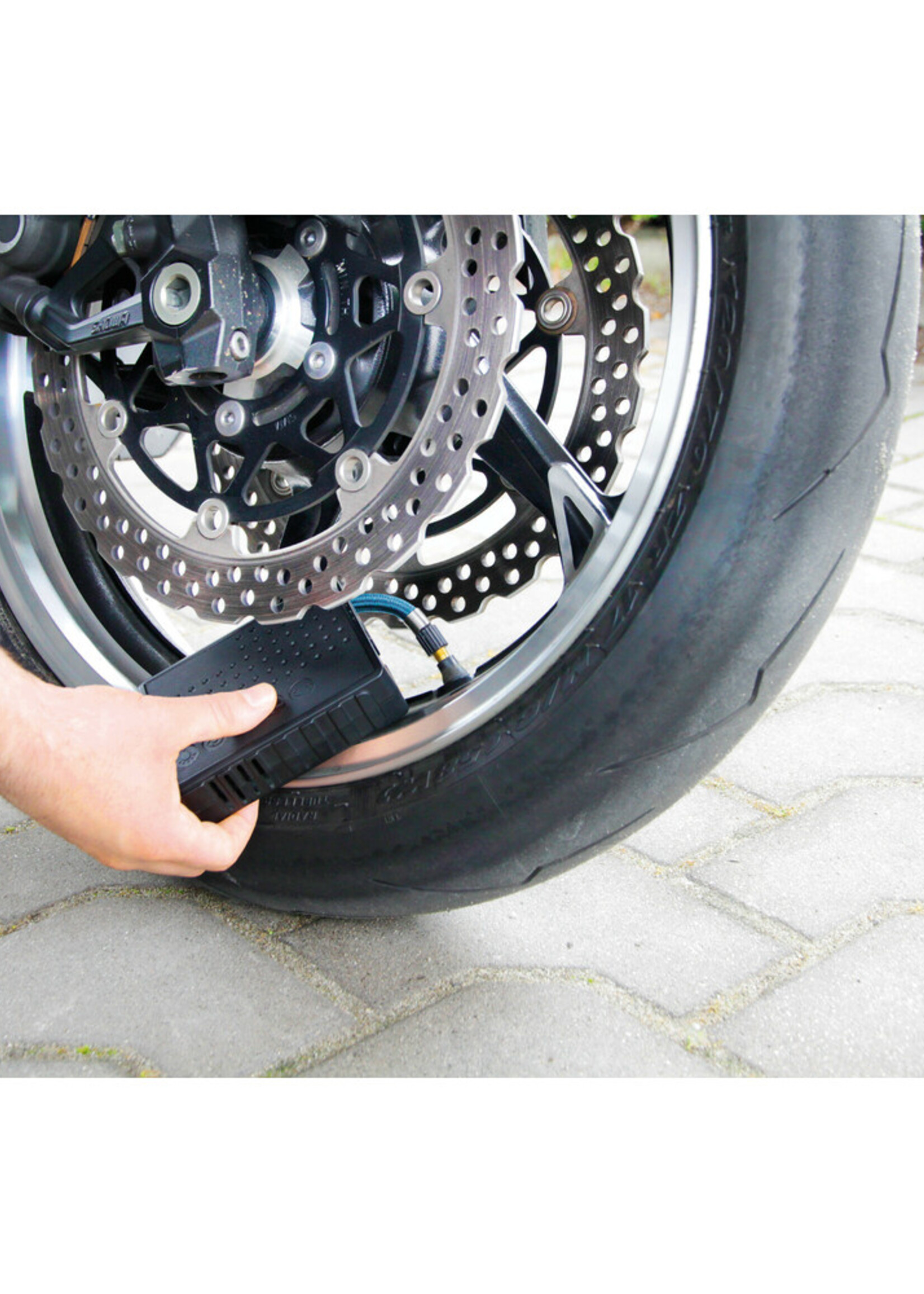 Lampa 72149 | Mini air compressor with led torch