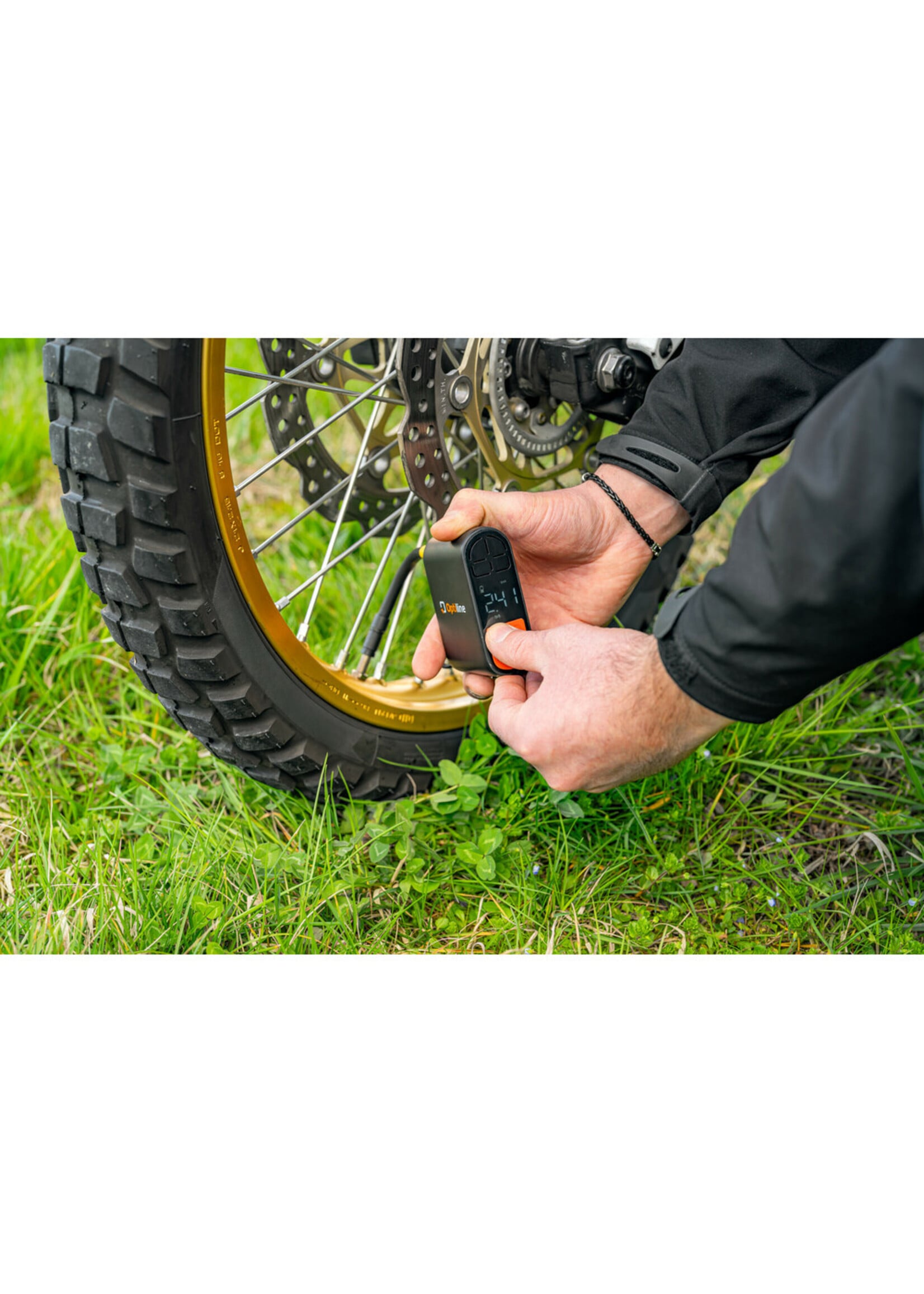 Lampa Aircore, een draagbare mini-elektrische compressor, geschikt voor auto's, motoren, fietsen en sportballen