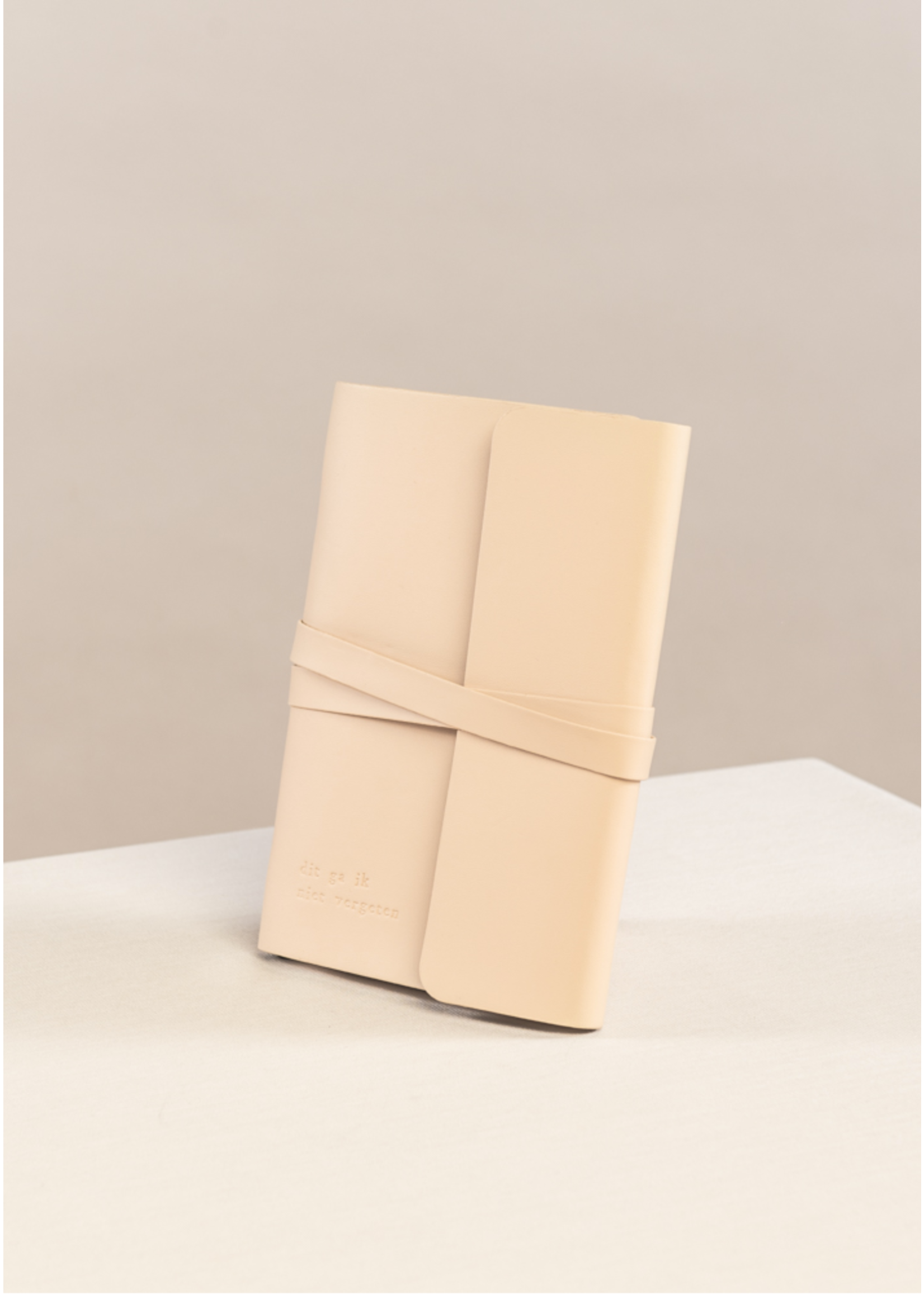 The Little Rich Notitieboek vegan leather ''mooie momenten''