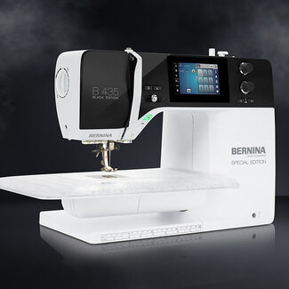 BERNINA BERNINA - B435 - Black Edition