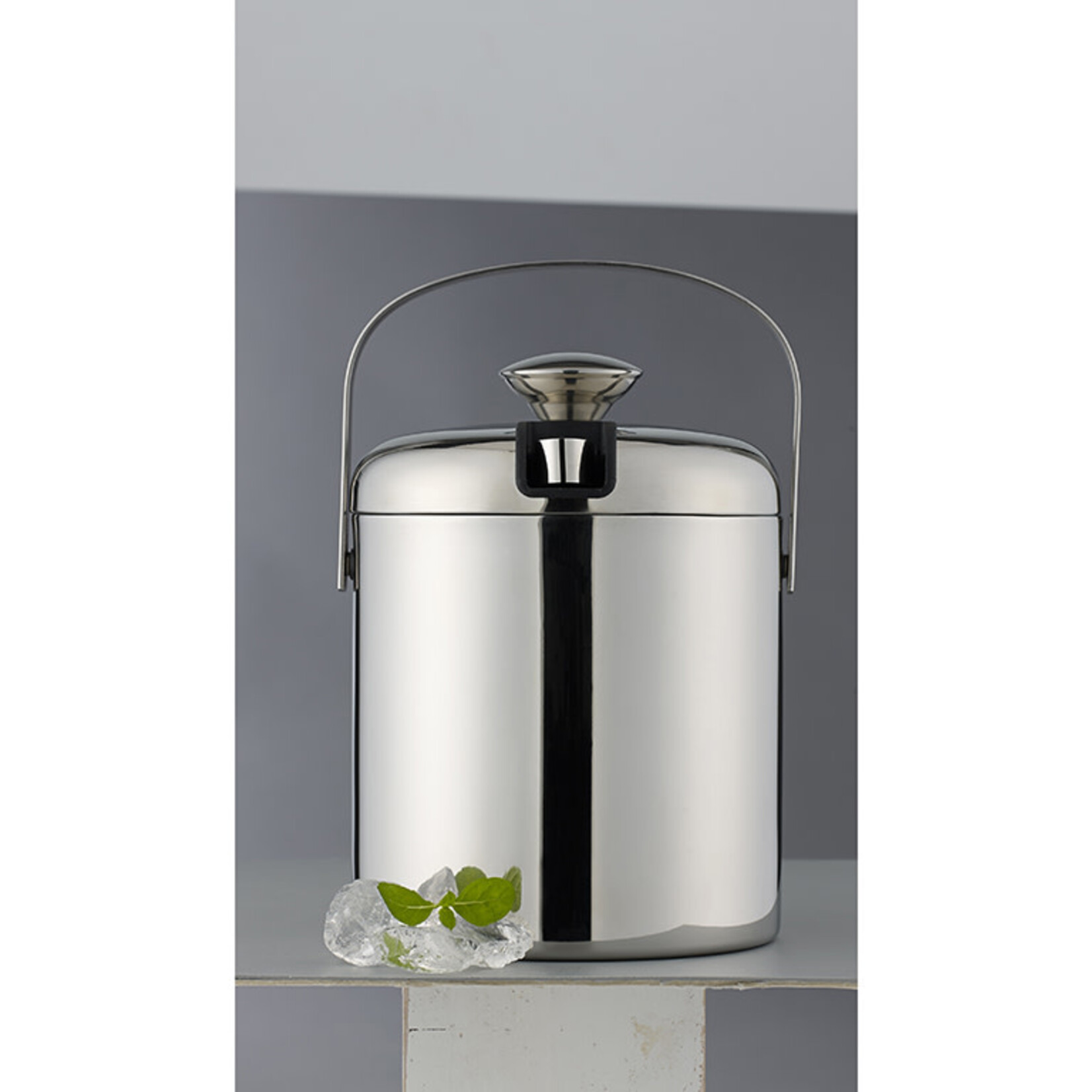 FUNKTION FUNKTION IJSEMMER 1.4LTR. RVS MET KNIJPER