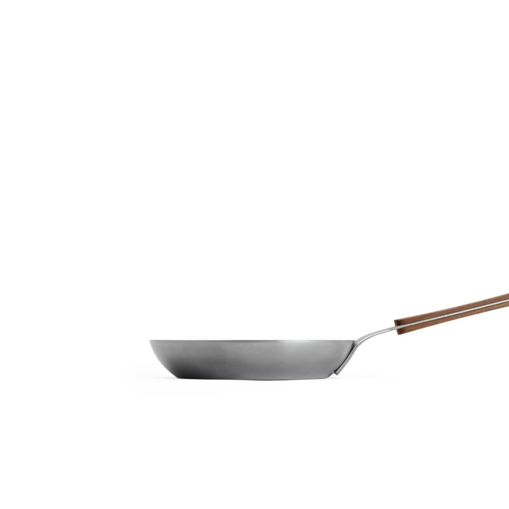 WOLL WOLL CARBON STEEL KOEKENPAN 24CM