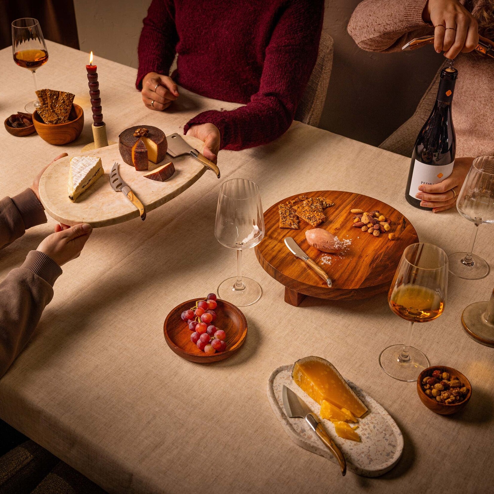 MOMENTS MOMENTS KAASMESSEN OLIJFHOUT SET 2-DLG