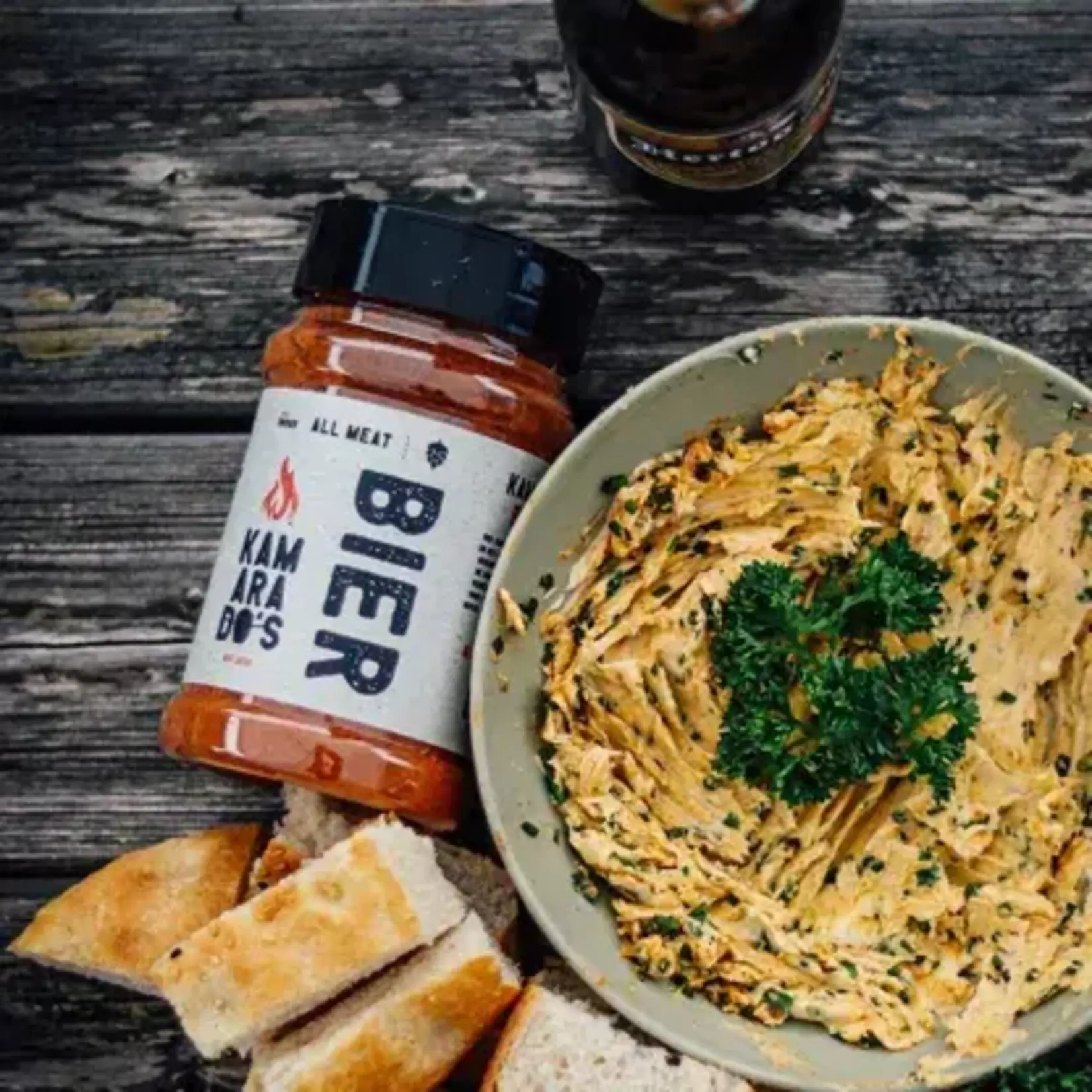 KAMARADO'S KAMARADO"S RUB BIER  BBQ 180GRAM