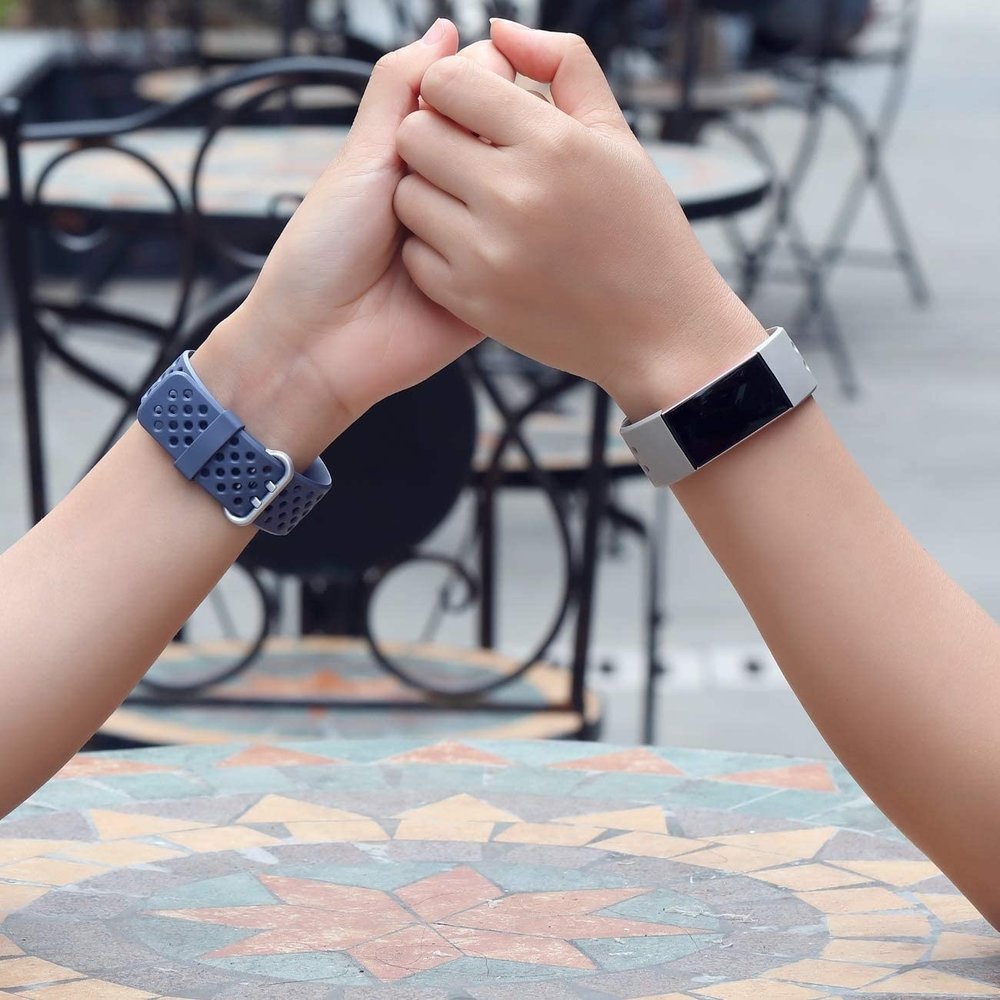 Strap-it Strap-it Fitbit Charge 4 Breathable Strap (Grey) Strap-it Strap-it Fitbit Charge 4 Breathable Strap (Grey)