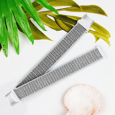 Strap-it Strap-it Fitbit Luxe Nylon Strap (Grey) Strap-it Strap-it Fitbit Luxe Nylon Strap (Grey)