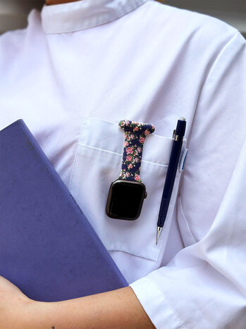 Strap-it Strap-it Apple Watch Nurse Fob (Roses) Strap-it Strap-it Apple Watch Nurse Fob (Roses)