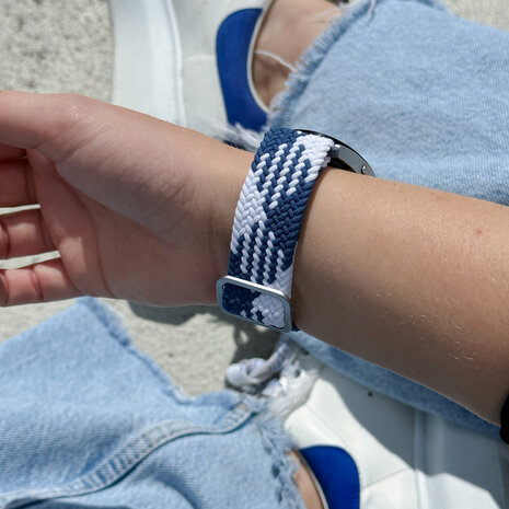 Strap-it Strap-it Samsung Galaxy Watch 6 Classic 47mm Braided Nylon Strap (Blue/White) Strap-it Strap-it Samsung Galaxy Watch 6 Classic 47mm Braided Nylon Strap (Blue/White)