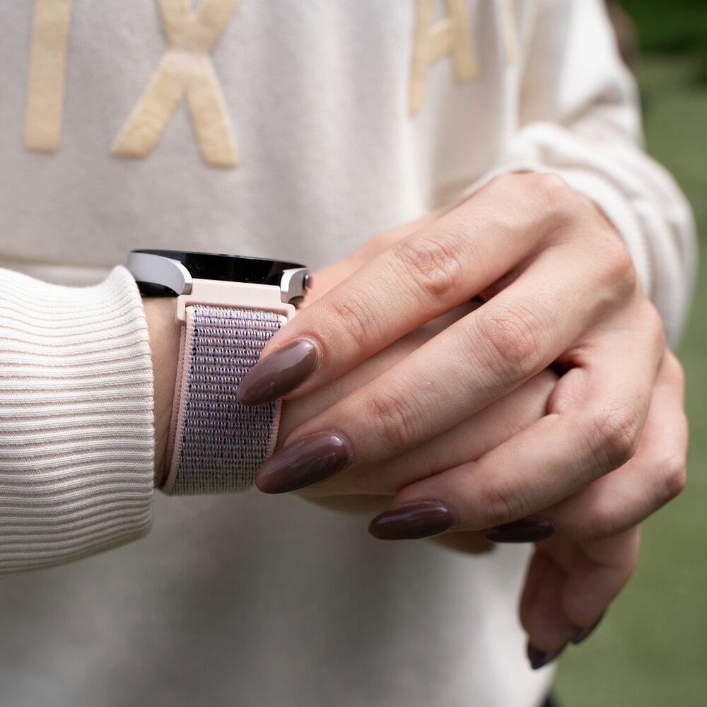 Strap-it Strap-it Amazfit GTS 3 Nylon Strap (Pink Sand) Strap-it Strap-it Amazfit GTS 3 Nylon Strap (Pink Sand)