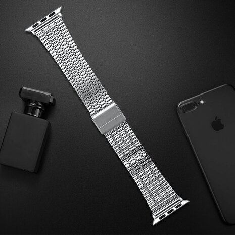 Strap-it Strap-it Apple Watch Ultra Stainless Steel Strap (Silver) Strap-it Strap-it Apple Watch Ultra Stainless Steel Strap (Silver)