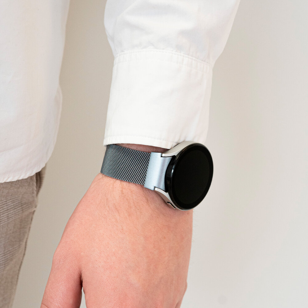 Strap-it Strap-it Samsung Galaxy Watch 5 Pro 'One Push' Milanese Strap (Space Gray) Strap-it Strap-it Samsung Galaxy Watch 5 Pro 'One Push' Milanese Strap (Space Gray)