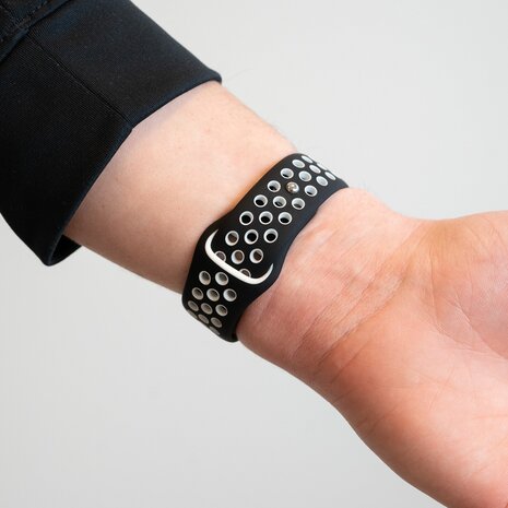 Bandz Bandz Amazfit Active Sport Strap 'Deluxe' (Black/White) Bandz Bandz Amazfit Active Sport Strap 'Deluxe' (Black/White)