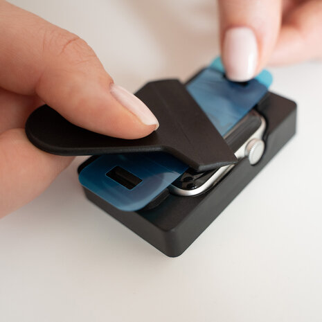 Strap-it Apple Watch screen protector